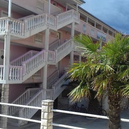 Apartment Leona Μεντουλίν Εξωτερικό φωτογραφία